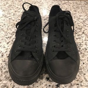 Men’s converse